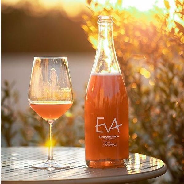 2. EVA Rosè Sparkling Brut Method Ancestral Foderà