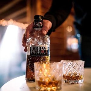4. 18 Years Old Viking Pride Single Malt Scotch Whisky Highland Park 