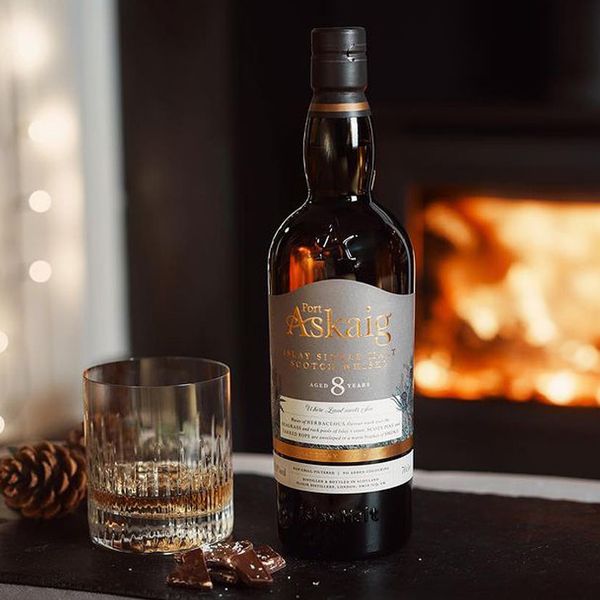 2. 8 Year Old Single Malt Scotch Whisky Port Askaig 